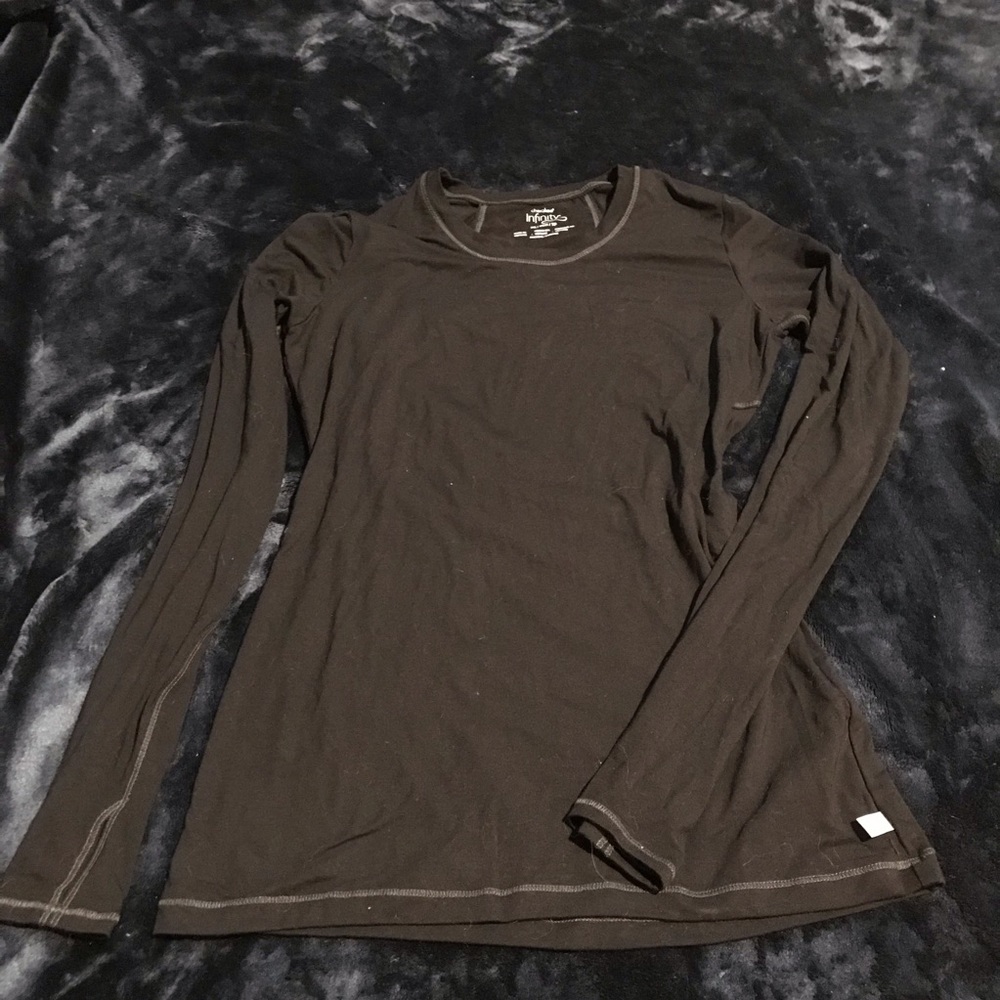 Scrub undershirt.
